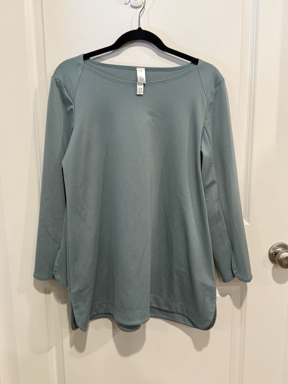 Marla Wynne Jersey Knit Top Work Office Sage Green Neutral Minimalist Sz Medium